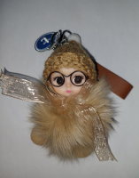 Брелок ДЕВОЧКА В ОЧКАХ бежевый